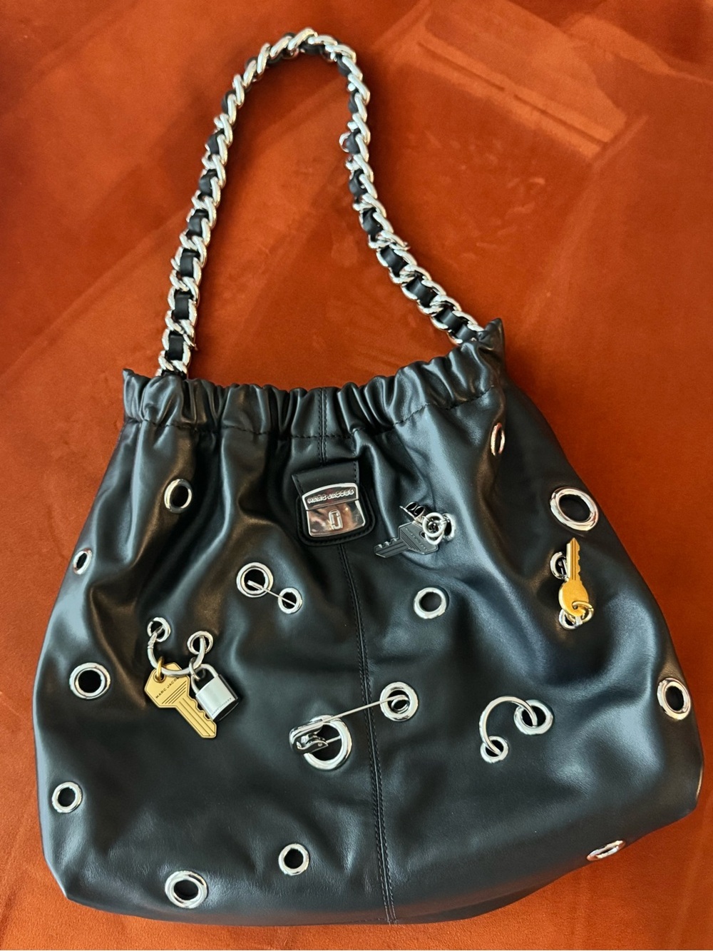 SOLD OUT LE Marc Jacobs Cristina Grommet Tote - Picture 5 of 7
